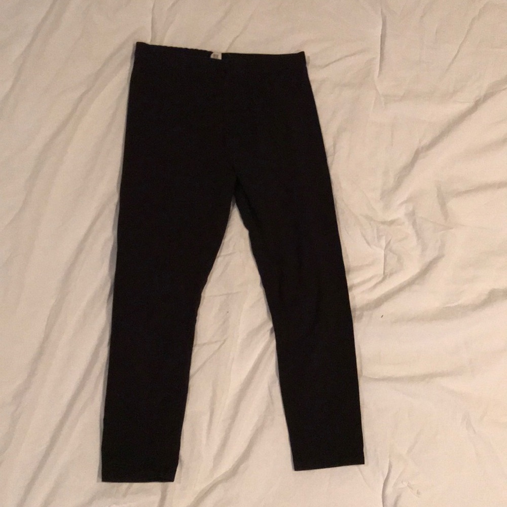Women’s black leggings